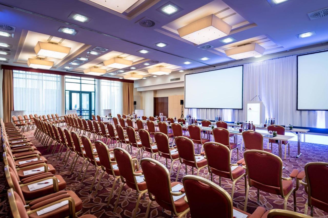 Munich Airport Marriott Hotel Freising Dış mekan fotoğraf