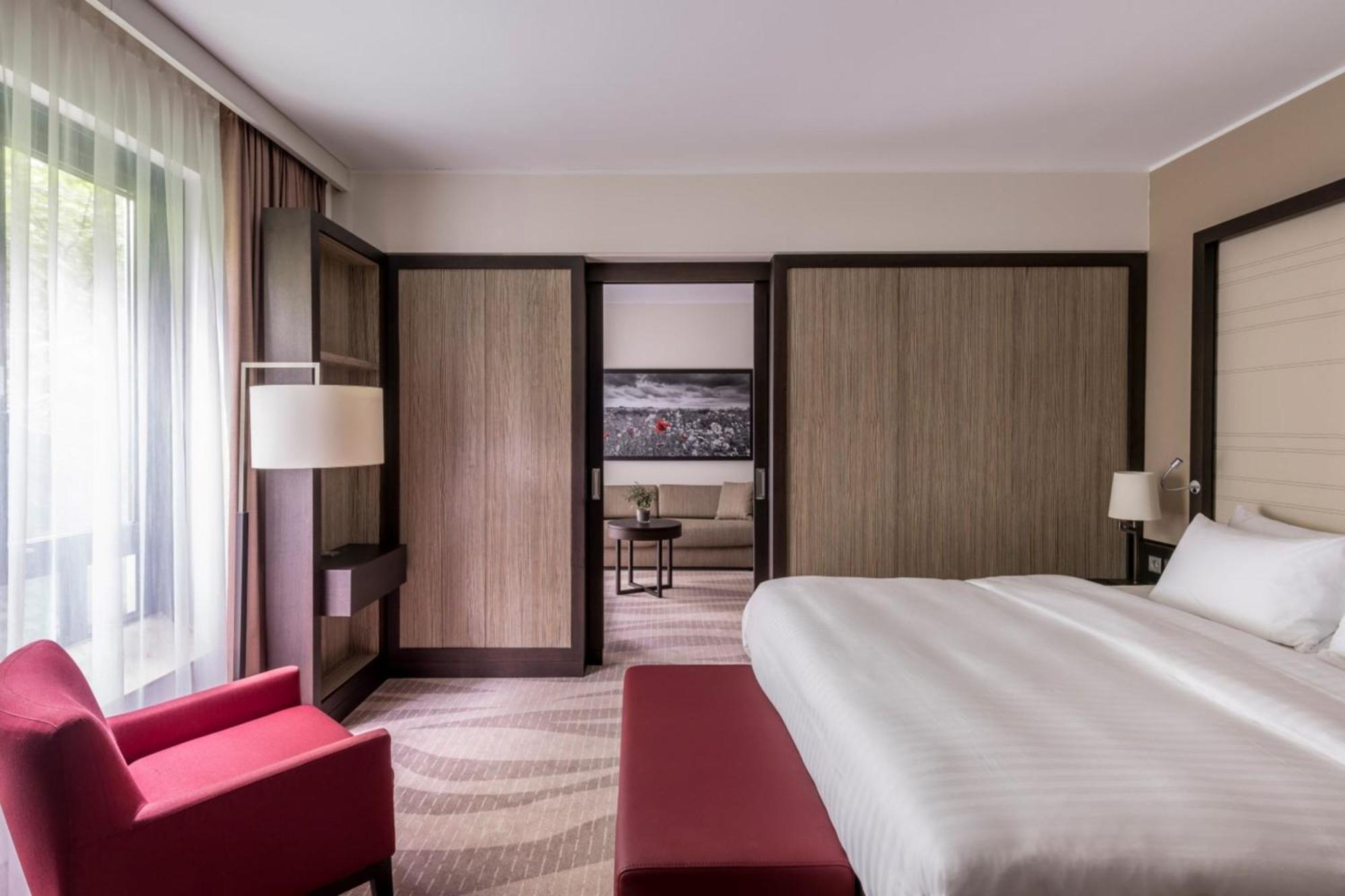 Munich Airport Marriott Hotel Freising Dış mekan fotoğraf