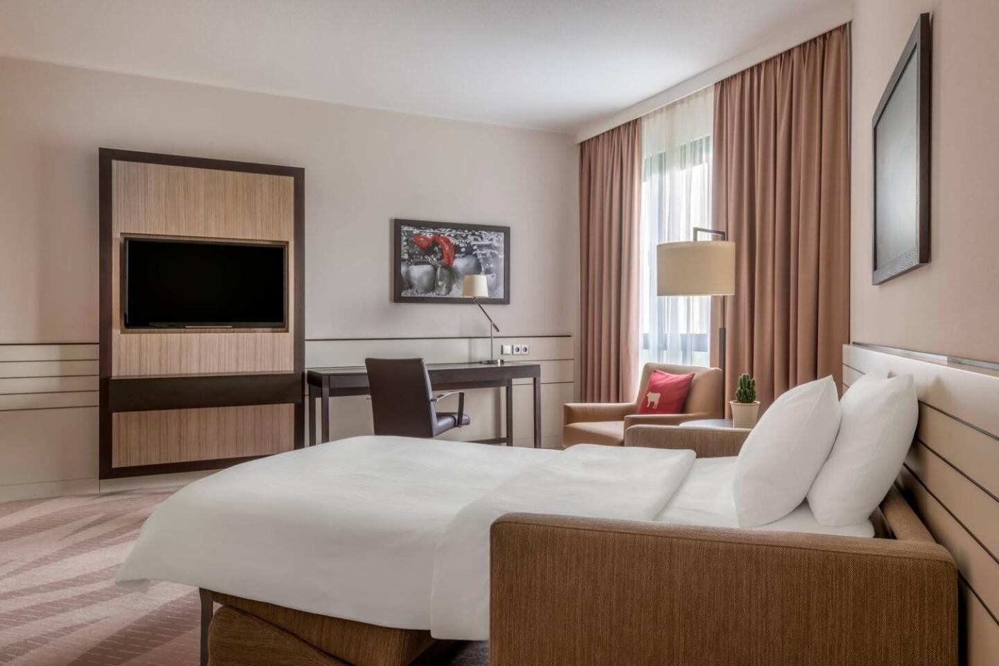 Munich Airport Marriott Hotel Freising Dış mekan fotoğraf