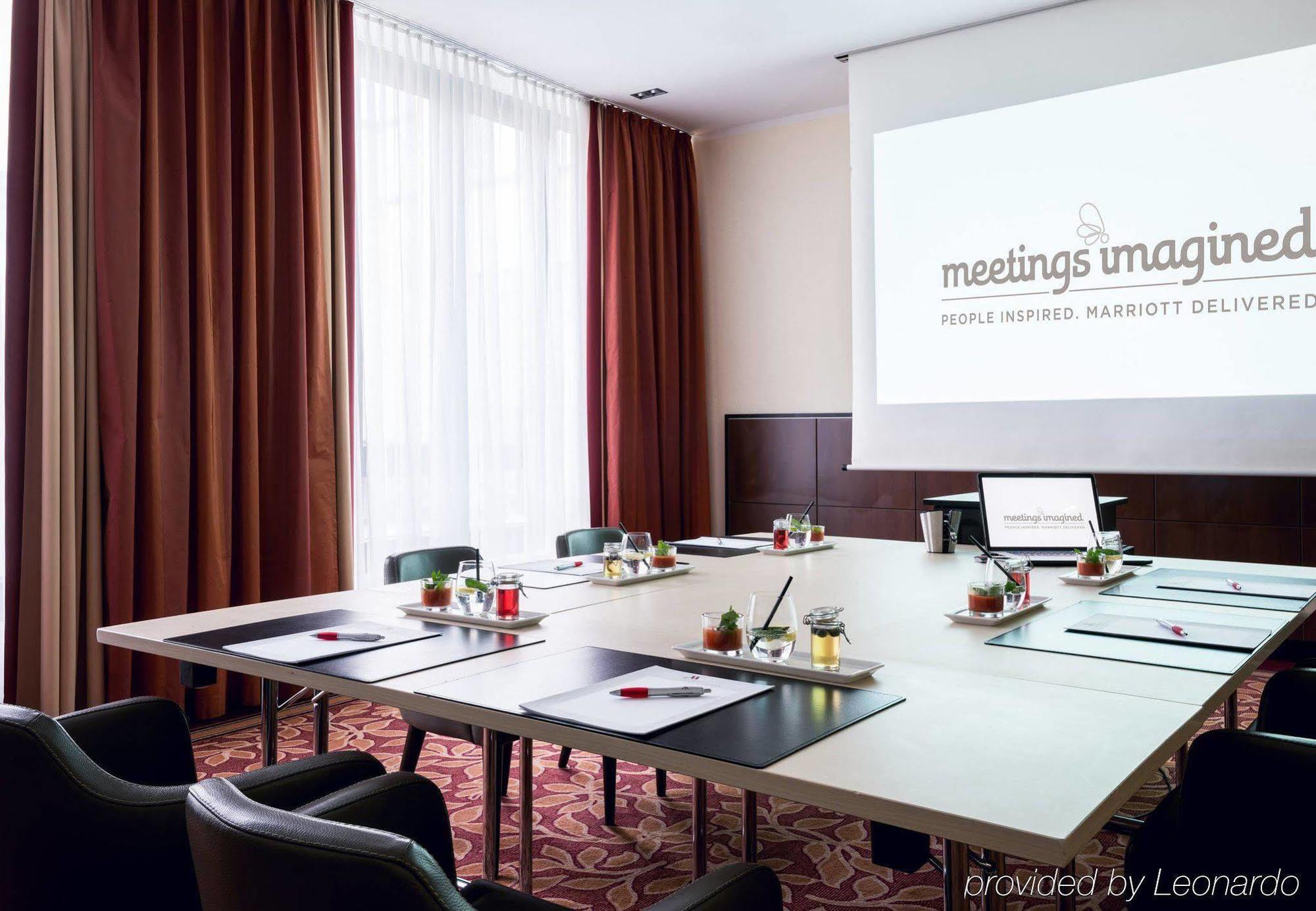 Munich Airport Marriott Hotel Freising Dış mekan fotoğraf