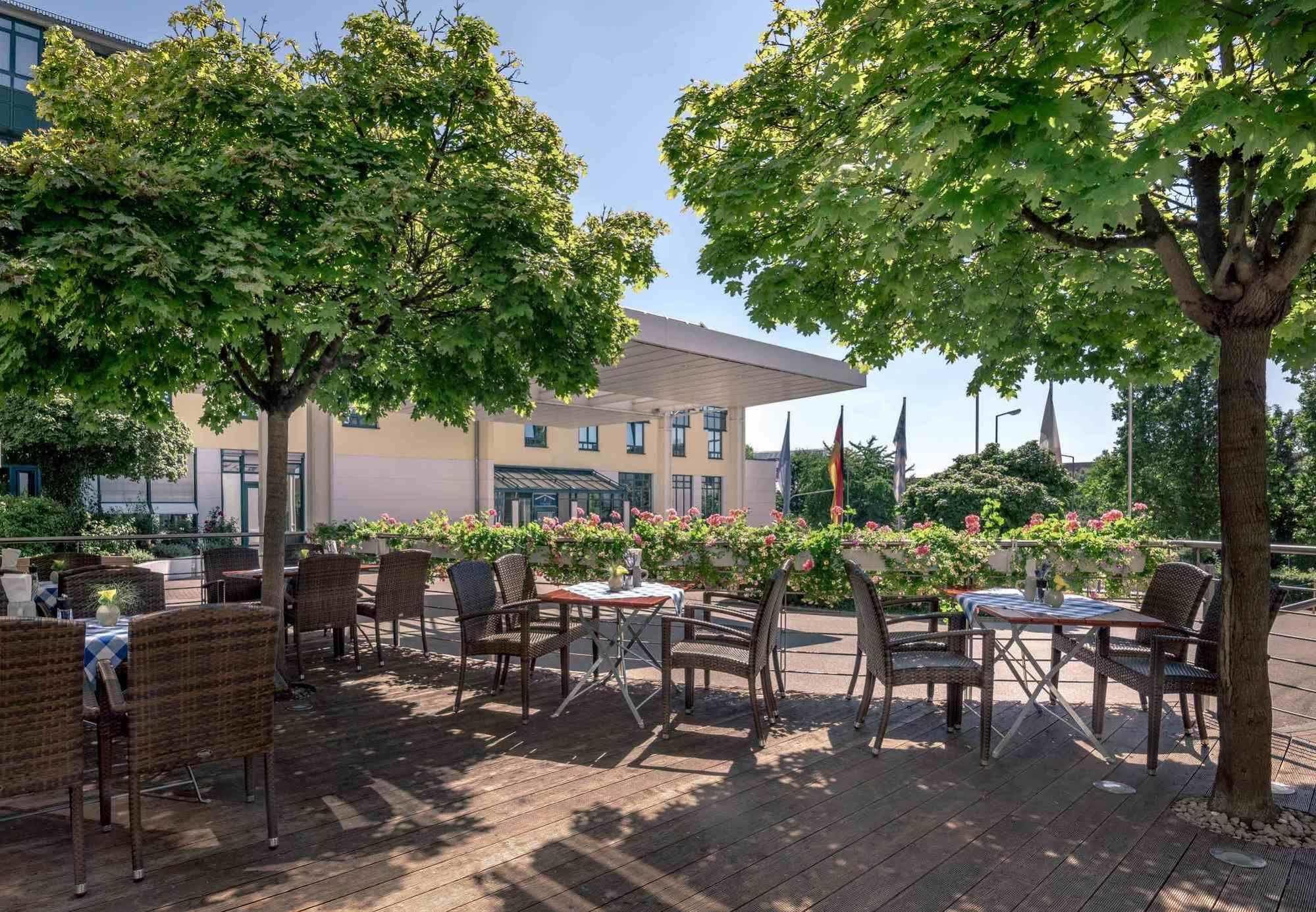 Munich Airport Marriott Hotel Freising Dış mekan fotoğraf