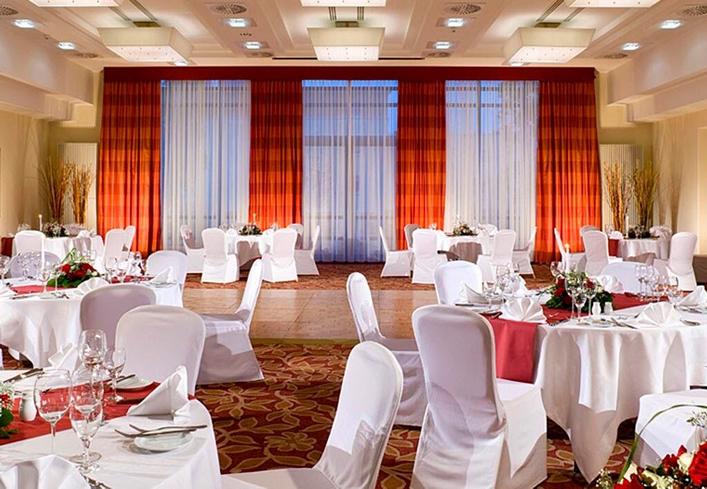 Munich Airport Marriott Hotel Freising Dış mekan fotoğraf